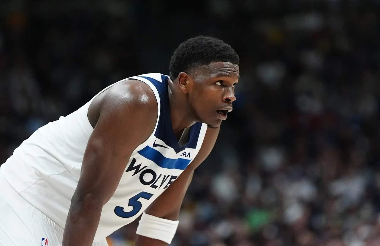 关于转会期全明星赛焦点战;明尼苏达森林狼内部沟通;话题不断;年轻球员得到机会的信息 关于转会期全明星赛焦点战;明尼苏达森林狼内部沟通;话题不断;年轻球员得到机会的信息